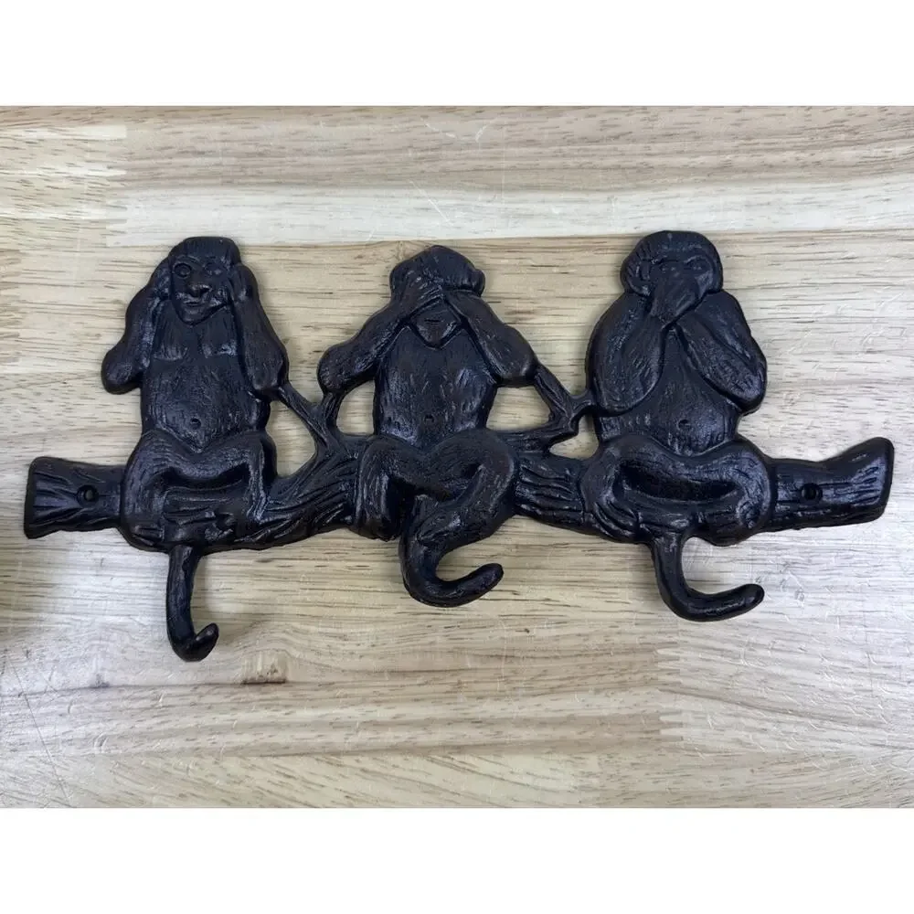 Wise Monkey Wall Hook Rack Cast Iron Keys Clothes Rustic 3 Tail Hooks 11”